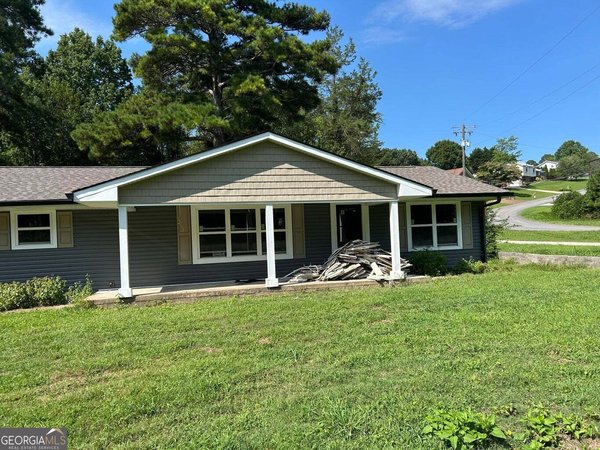 1610 Johnson Road Chickamauga