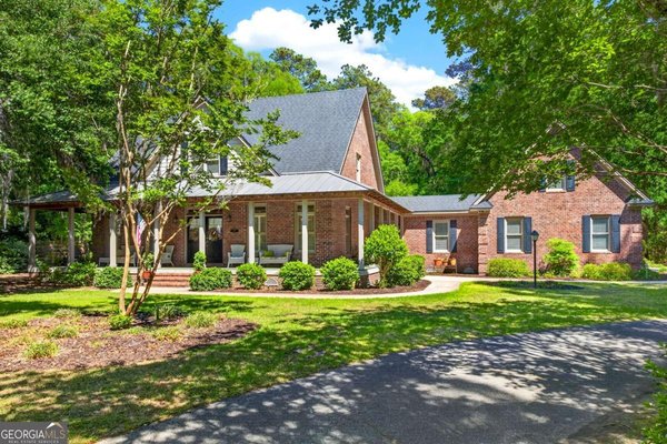477 Buckland Hall Road Richmond Hill