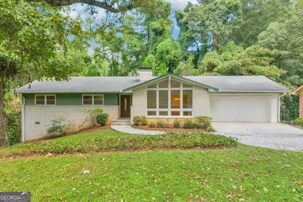 982 Yemassee Trail Stone Mountain