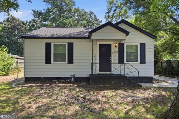 1693 Concord Drive Marietta