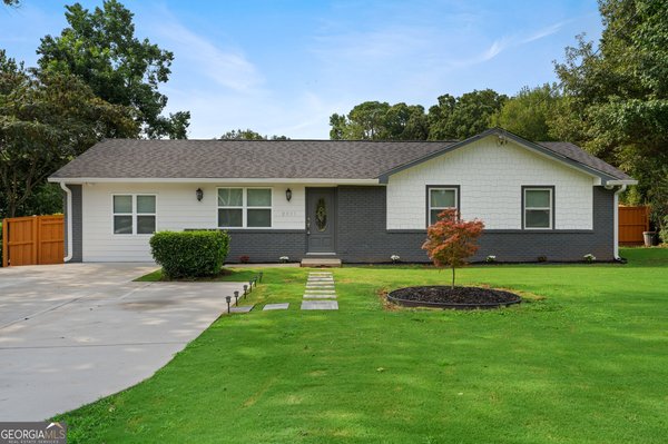 2855 Haddon Dr Rex