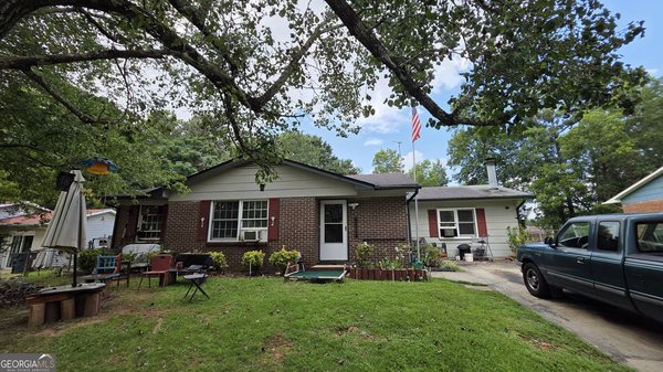 1566 Flicker Road Jonesboro