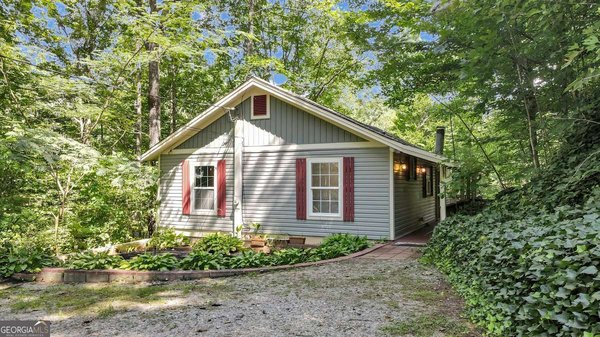 126 Silver Fox Drive Dawsonville