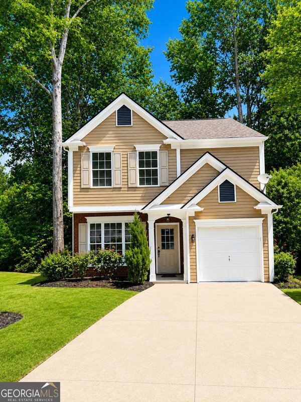 main picture of 415 Wittenridge Court, Alpharetta