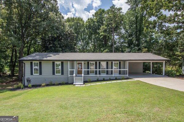 6109 Ridge Way Douglasville