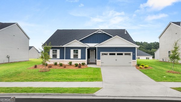 main picture of 254 Defilippe Drive, Statham