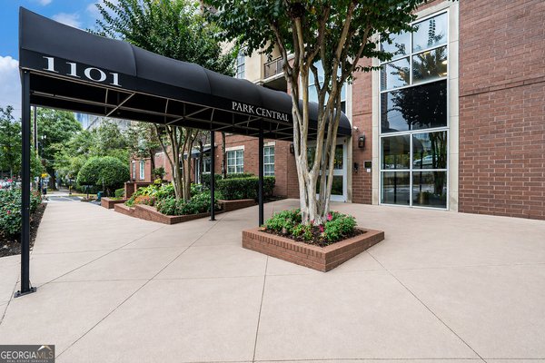 main picture of 1101 Juniper Street, Atlanta