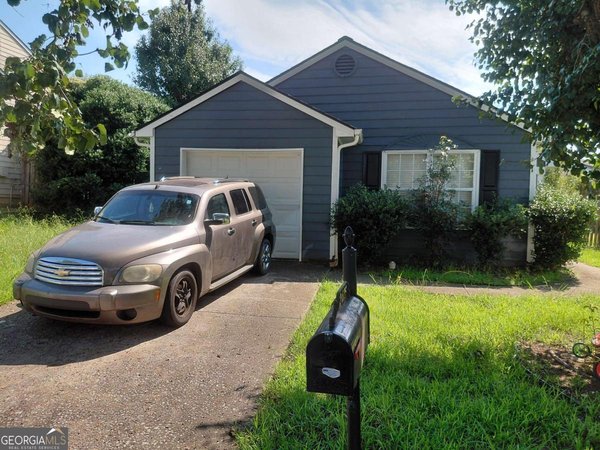 2615 Park Avenue Austell