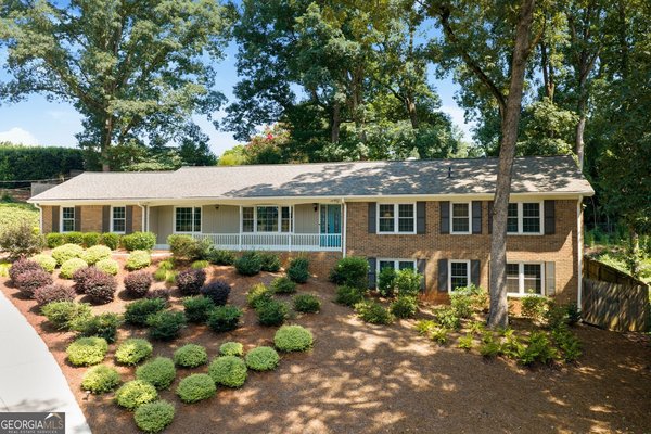 main picture of 260 Abington Drive, Sandy Springs