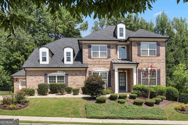 3936 Dahlwiny Court, Sandy Springs