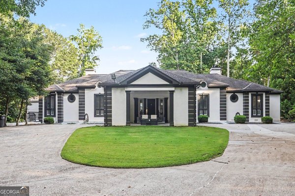 1126 Wedgefield Drive Marietta