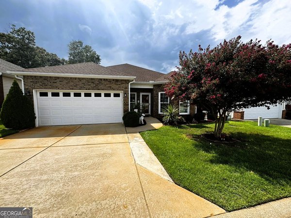 372 Spyglass Hill Drive Perry