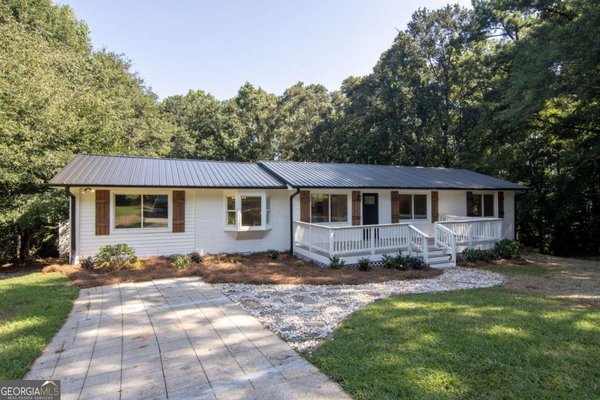 930 Honeysuckle Trail, Winder