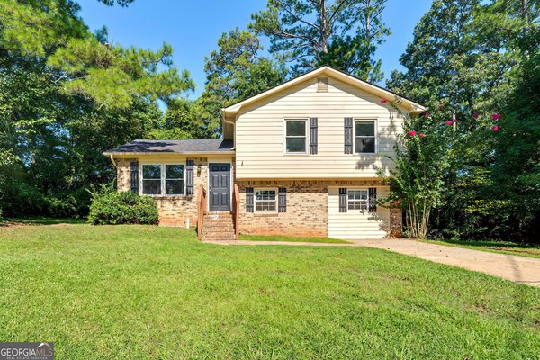 576 Dove Tail Court Conyers
