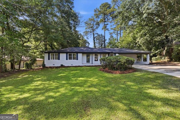 169 Robinhood Drive Newnan
