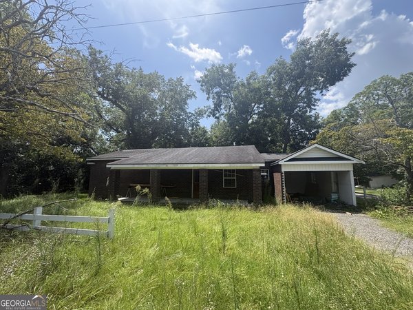 151 7th Street, Cochran