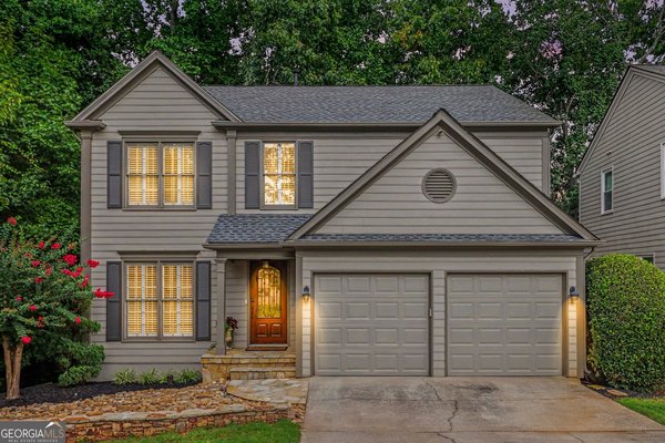 main picture of 635 Rosedown Way, Johns Creek