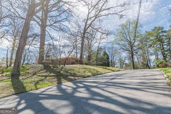 2110 LaVista Circle Hapeville