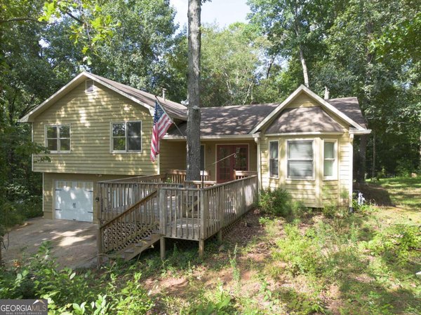 505 Tara Court Woodstock