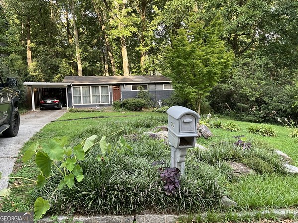 2704 Cove Circle, Brookhaven