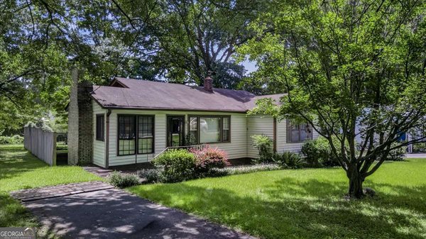 242 Oak Ridge Drive Marietta