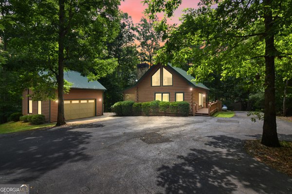 145 Lake Ridge Drive, Blue Ridge
