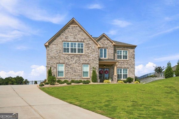 1604 Falcon Court Locust Grove