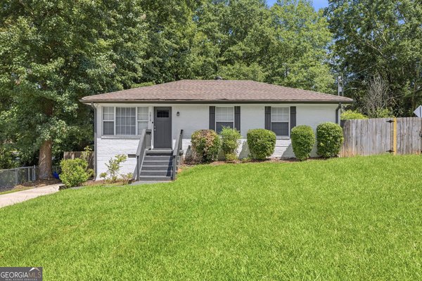 main picture of 2818 Meadowview Drive, Atlanta