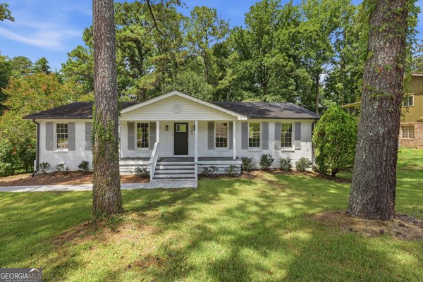 3300 Whisper Drive, Douglasville