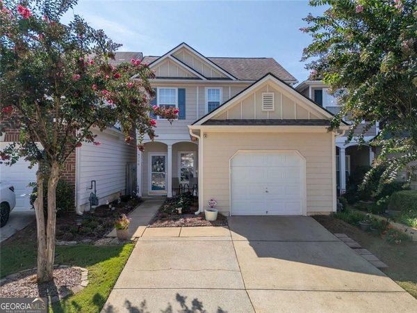 4706 Autumn Rose Trail, Oakwood