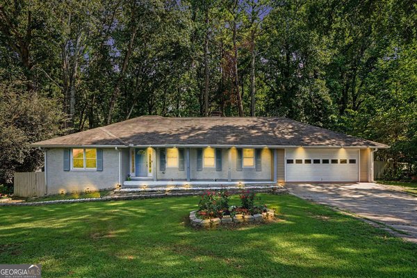 5808 Darry Circle Norcross