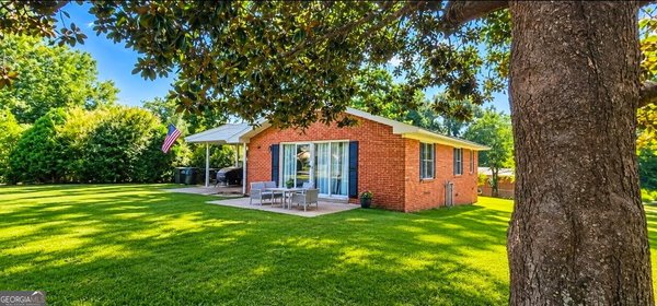 605 Peachtree Drive Thomaston