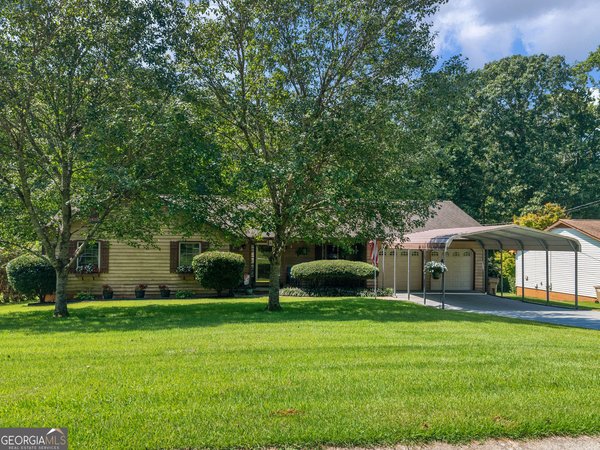 133 Belair Trail Stockbridge
