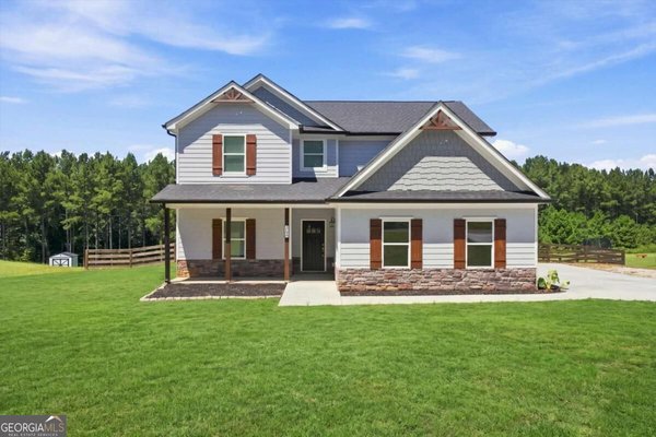 360 May Lane, Carnesville