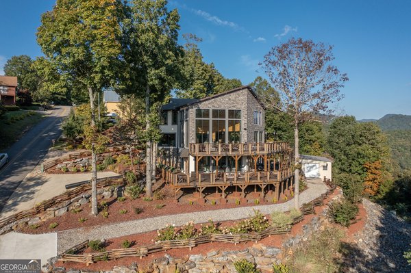 540 Mtn Top Road, Blairesville