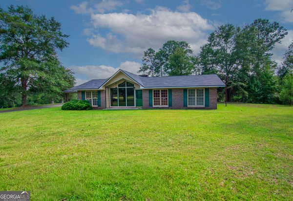 616 Twin Lakes Road Waverly Hall