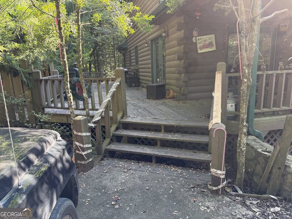50 Fox Run Lane, Blue Ridge