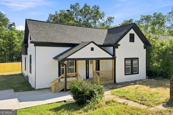 7516 Conyers Street Lithonia