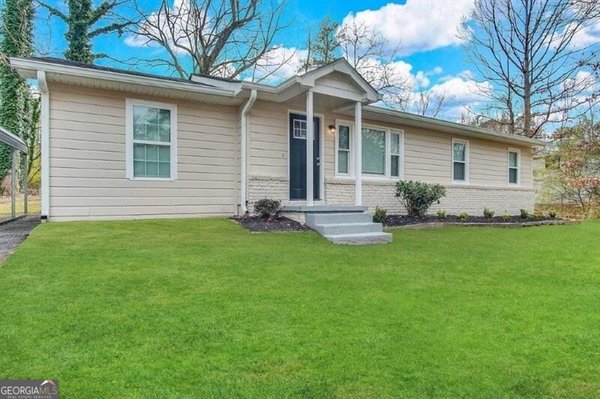 3694 Dale Lane, Lithia Springs