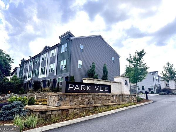 main picture of 1623 Gunnin Trace, Atlanta
