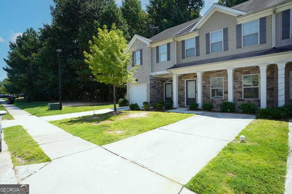 1565 Iris Walk Jonesboro