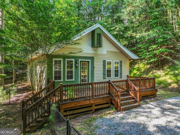 158 Bamby Lane, Ellijay
