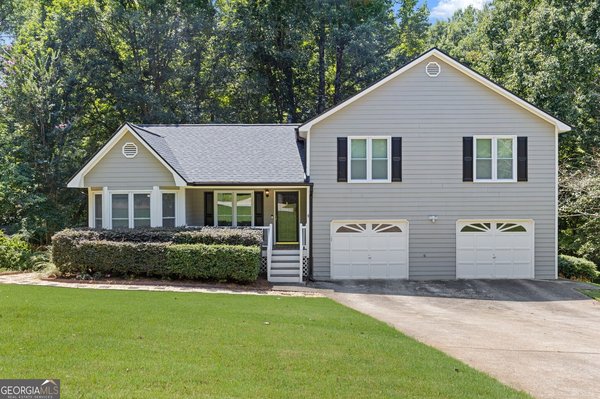 81 Shefield Place, Douglasville