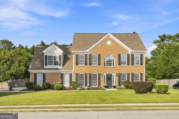 3845 Brushy Wood Court Loganville