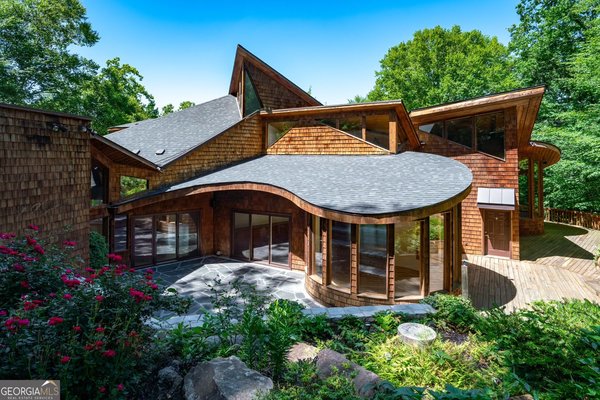 120 Laurel Drive, Atlanta