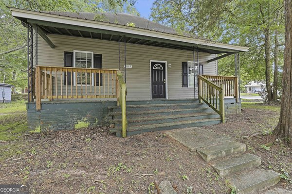 303 Askew Avenue Hogansville