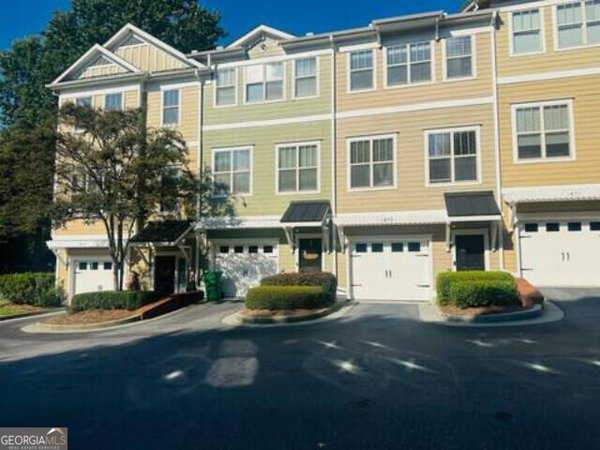 1873 Sterling Oaks Circle Brookhaven