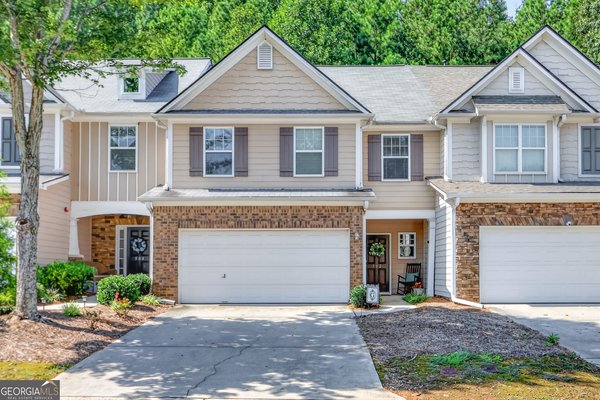 502 Hillside Trail Woodstock