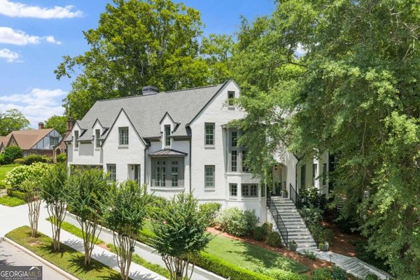 1610 Sussex Road, Atlanta
