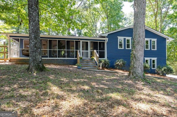 1055 Acworth Due West Road, Kennesaw